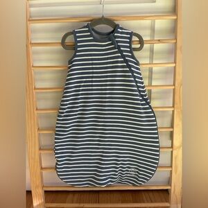 Woolino 4 Season Sleep Sack 0-6 months EUC